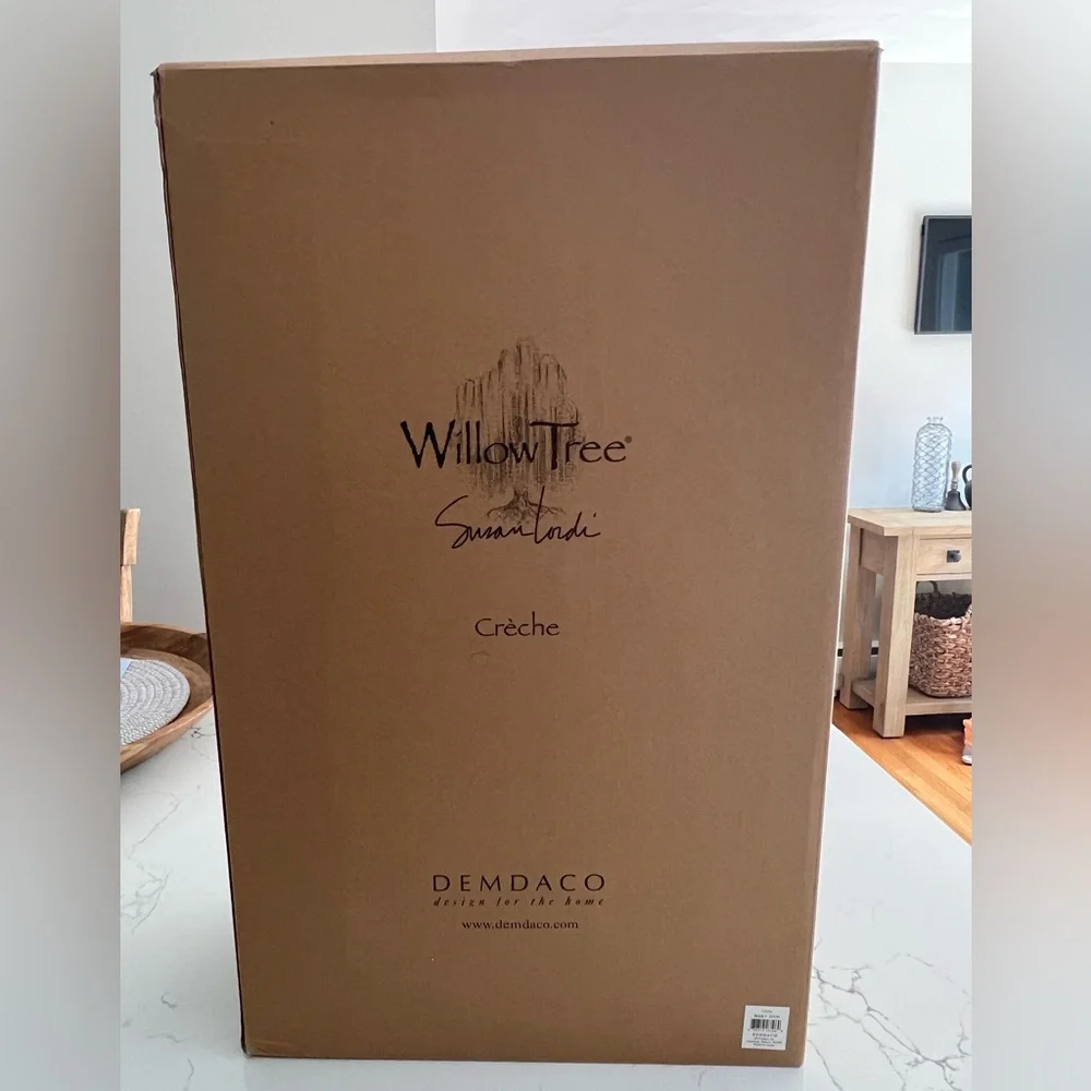 Willow Tree Crèche - Picture 2 of 7